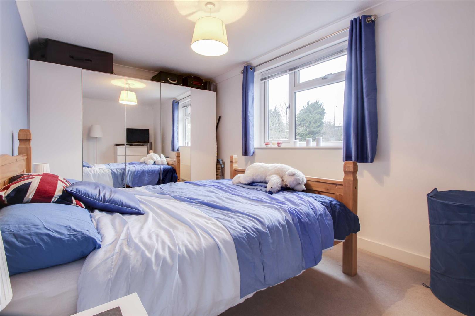 Sutcliffe Avenue, Oldbrook, Milton Keynes